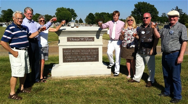 bill edwards and friends at bob darch's grave