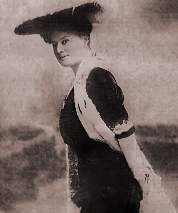 an early publicity shot of nora bayes
